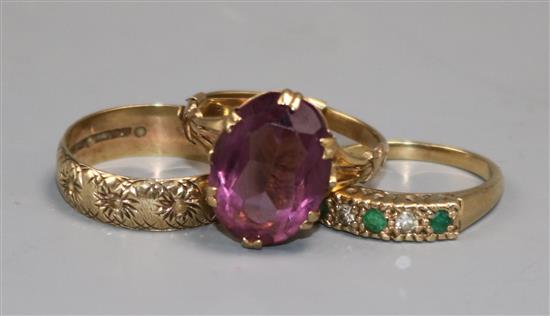 Three assorted 9ct gold rings including two gem set.